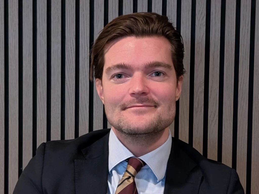 Liten porträttbild Edward Strömstedt